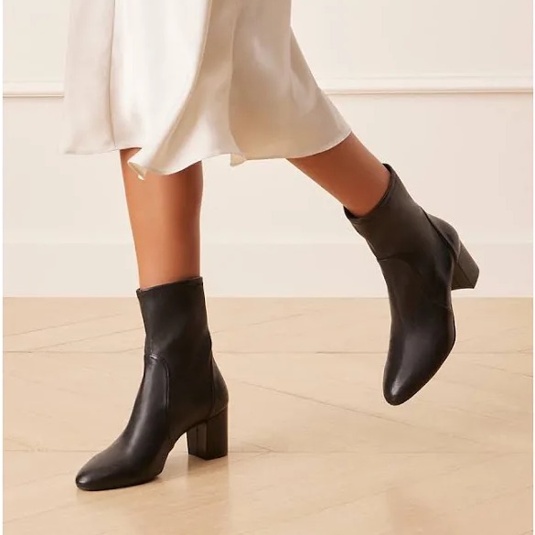 Stuart Weitzman Yuliana 60
